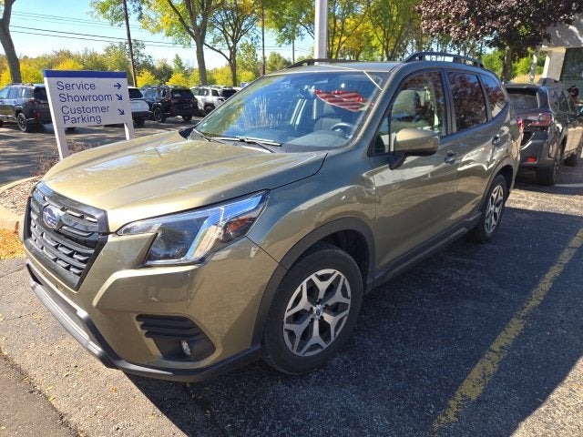 2024 Subaru Forester Premium