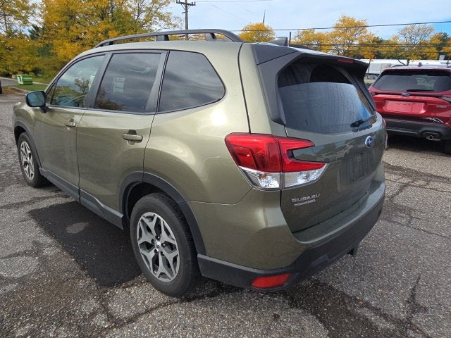 2024 Subaru Forester Premium