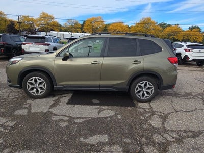 2024 Subaru Forester Premium