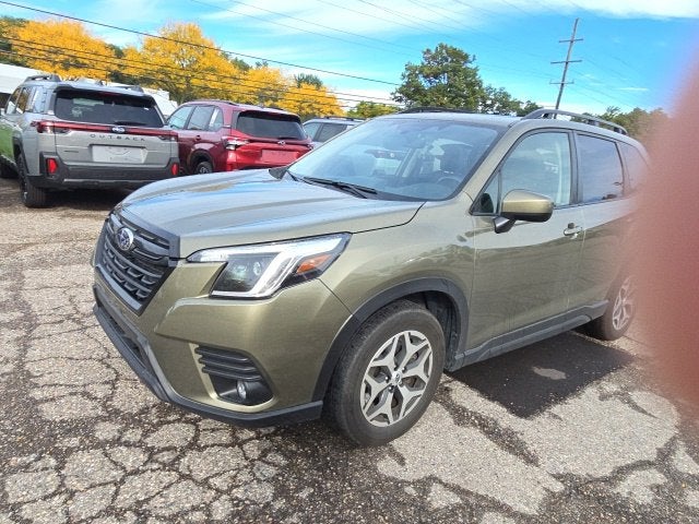 2024 Subaru Forester Premium