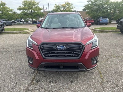 2024 Subaru Forester Premium
