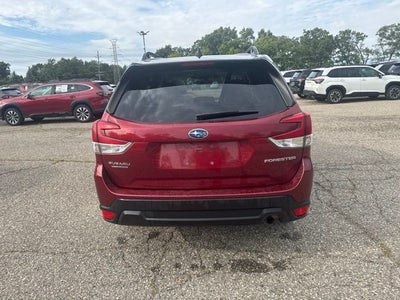 2024 Subaru Forester Premium