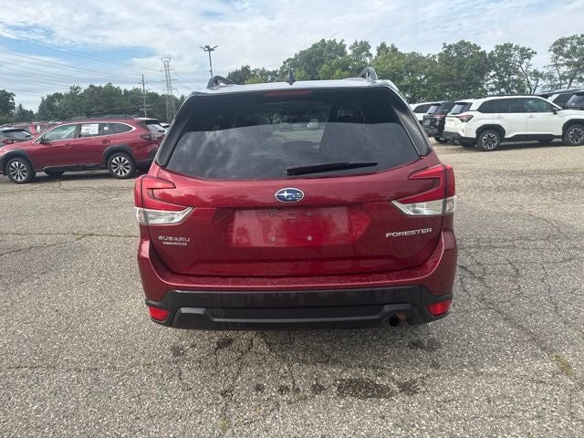 2024 Subaru Forester Premium