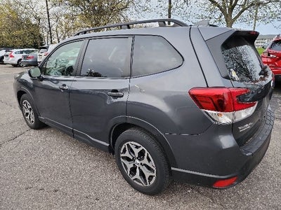 2023 Subaru Forester Premium