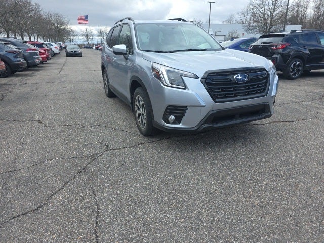 2023 Subaru Forester Premium