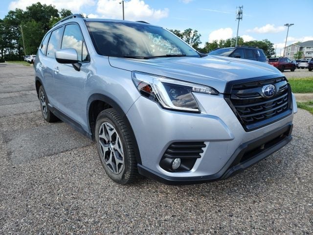 2022 Subaru Forester Premium