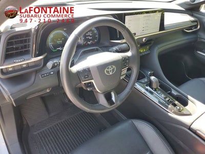 2025 Toyota Crown Platinum