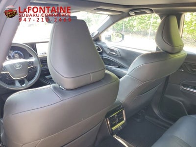 2025 Toyota Crown Platinum
