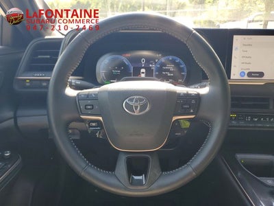 2025 Toyota Crown Platinum