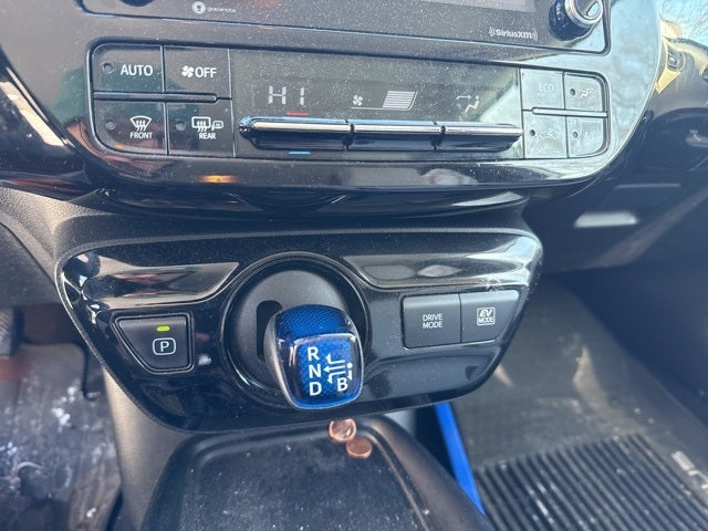 2021 Toyota Prius LE