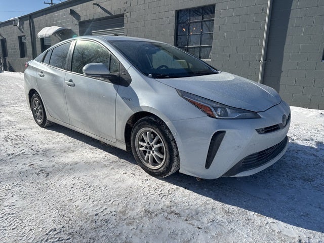 2021 Toyota Prius LE