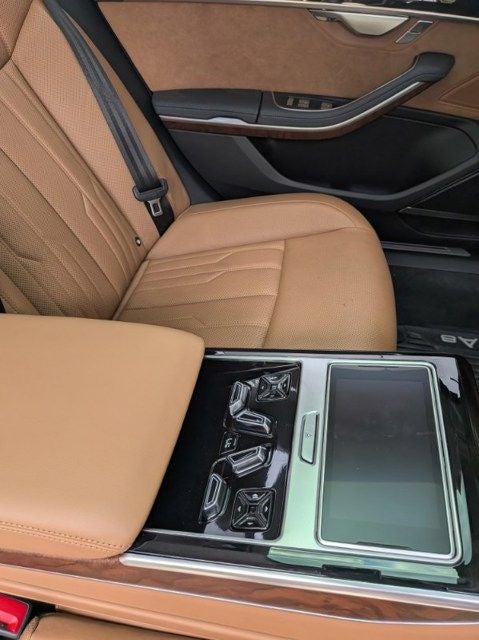 2021 Audi A8 e L 60 quattro
