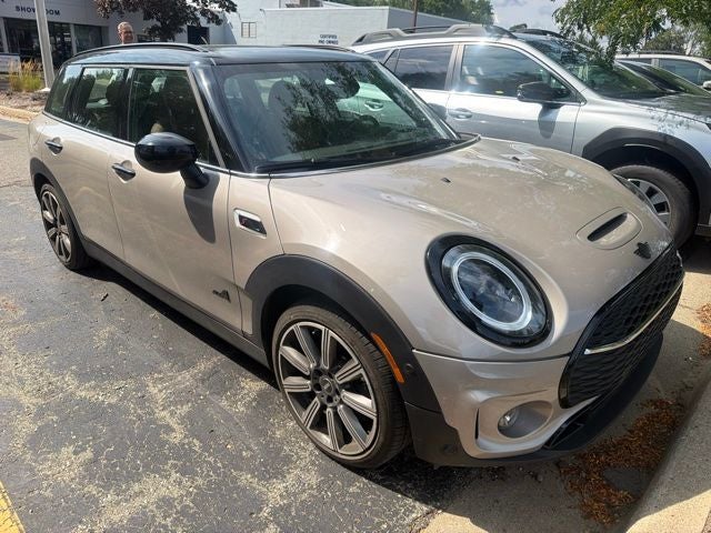 2024 MINI Cooper S Clubman Iconic
