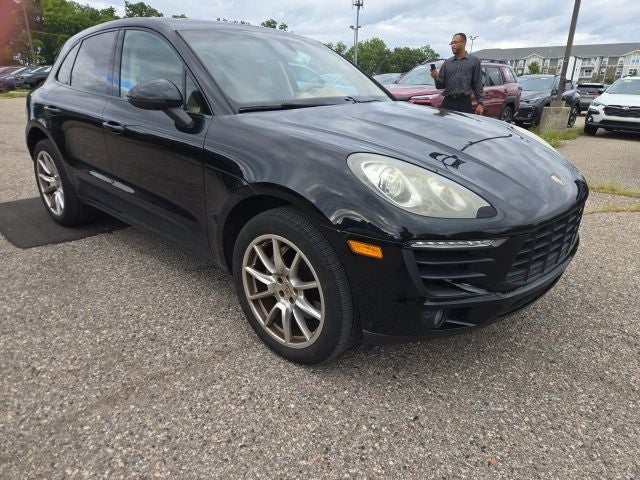 2016 Porsche Macan S