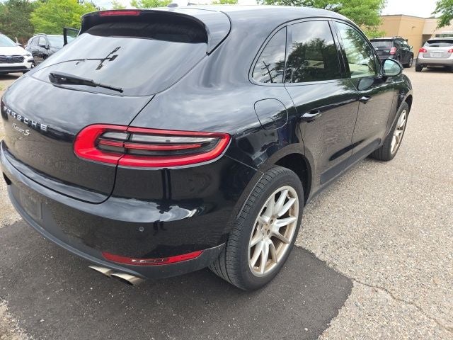 2016 Porsche Macan S