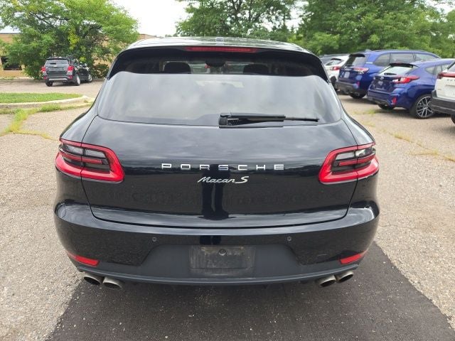 2016 Porsche Macan S
