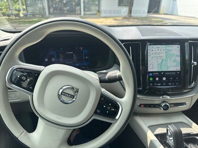 2023 Volvo XC60 Recharge Plug-In Hybrid T8 Plus Bright Theme