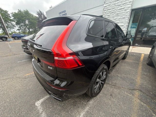 2025 Volvo XC60 B5 Plus